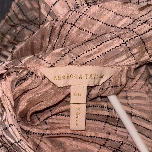 Rebecca Taylor Pink Pleated Blouse with Flutter Sleeves - Picture 6 of 7